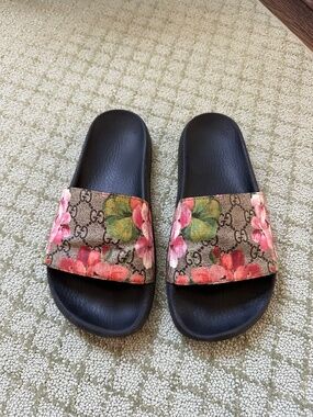 Gucci Slides